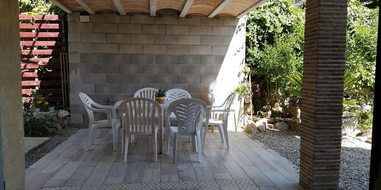 Cal Camilo Holiday home Duesaigues Spain